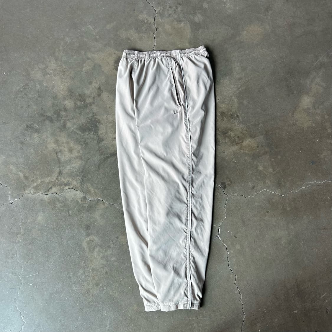 00s 나이키 트랙팬츠 상품이미지1
