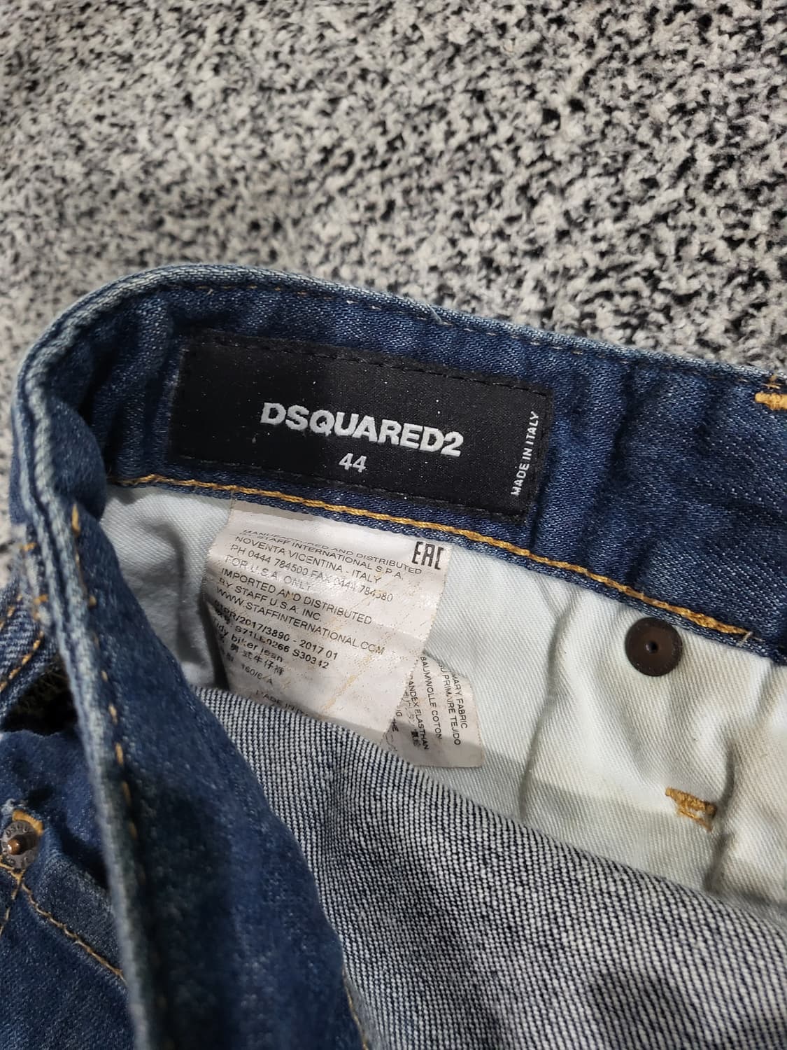 디스퀘어드 투(DSQUARED2) 데님 반바지 상품이미지7