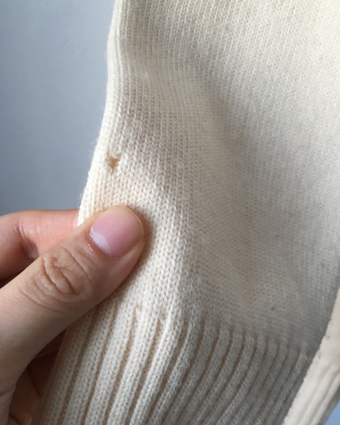 Button point high neck knit zip up 상품이미지4