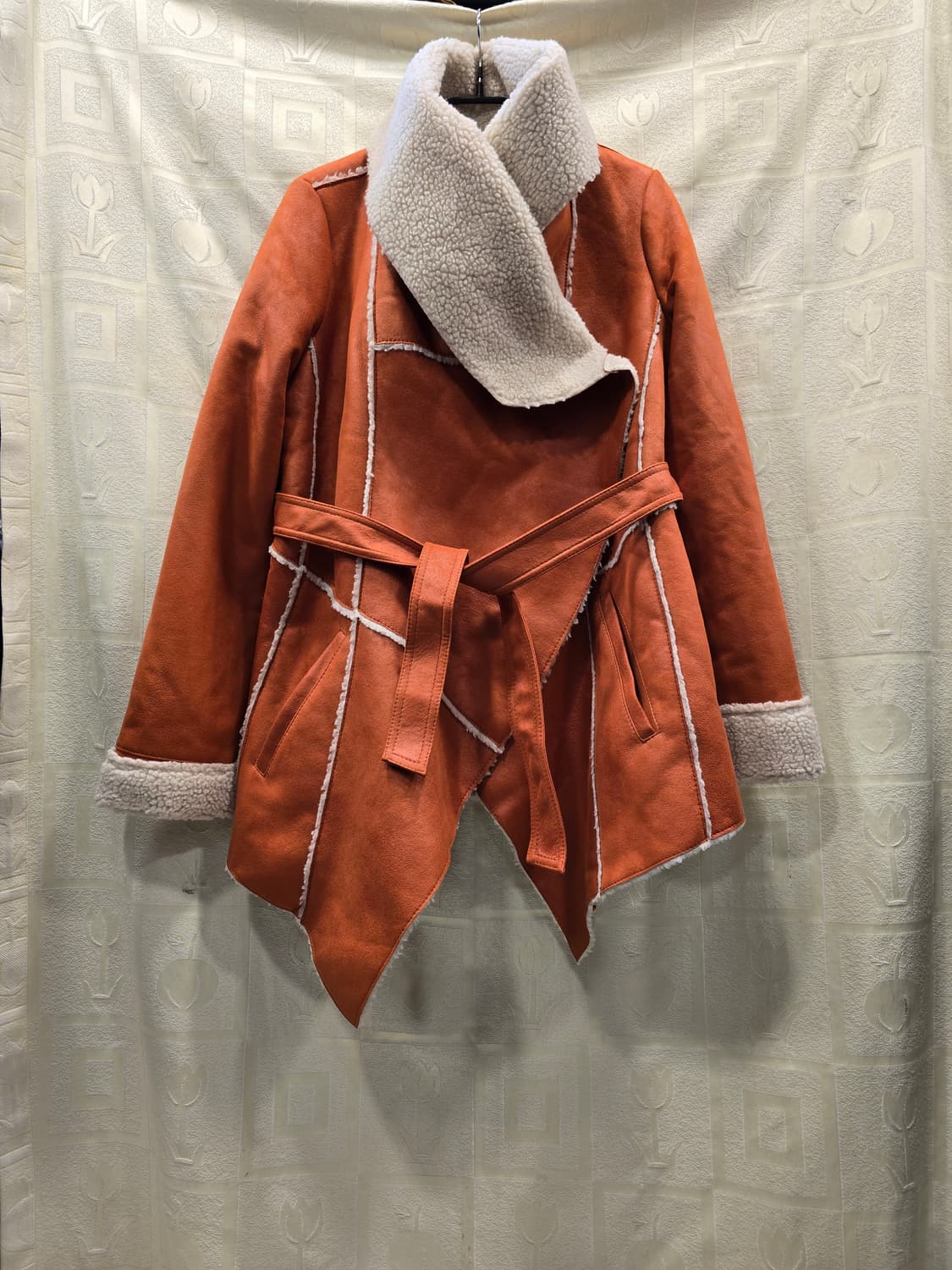 르샵 LeShop BLACK 오렌지 무스탕 양털 코트 M(90) 상품이미지1