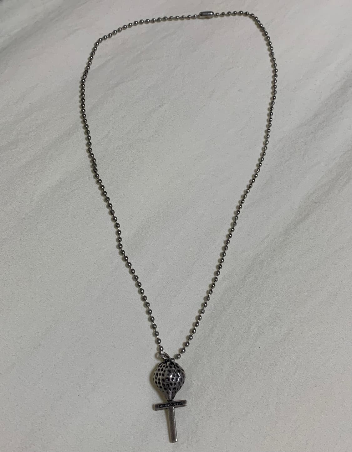 언더커버 아카이브 스트로베리 크로스 목걸이 상품이미지4