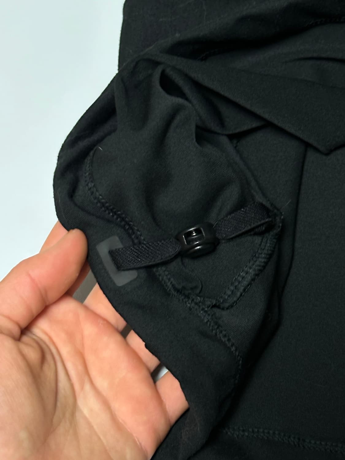 아크테릭스 스커트 상품이미지3