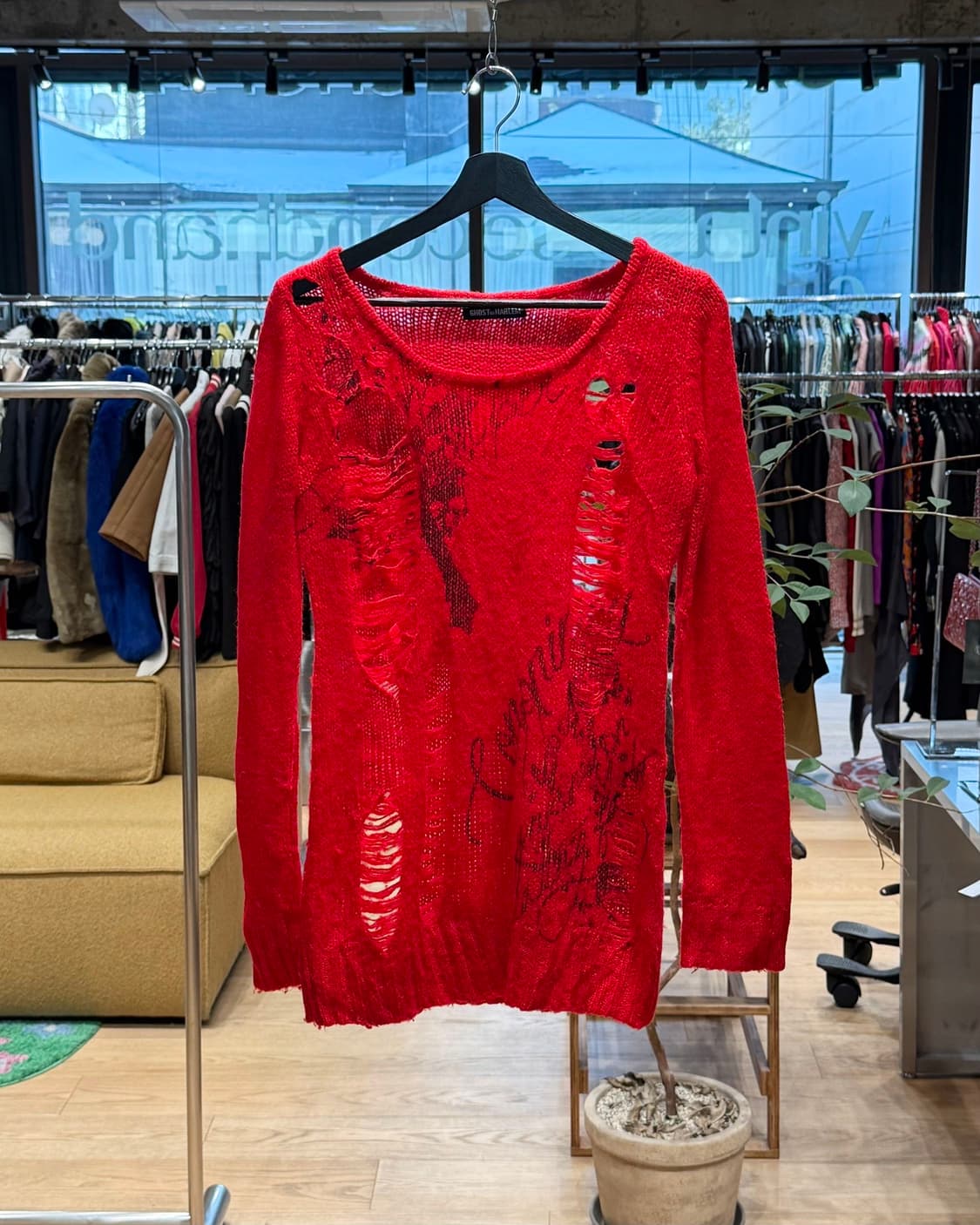 고스트 오브 할렘 레드 디스트레스드 니트  상품이미지1