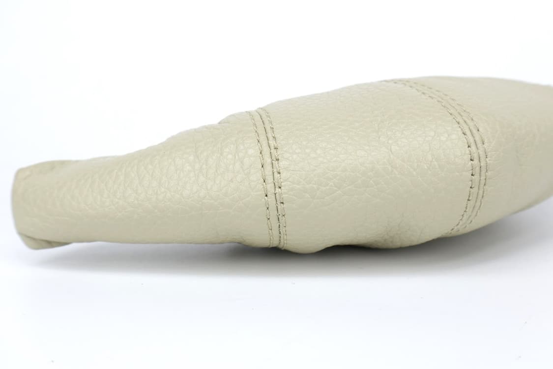 르메르 24SS 크루아상 코인 펄스 목걸이 지갑 상품이미지5