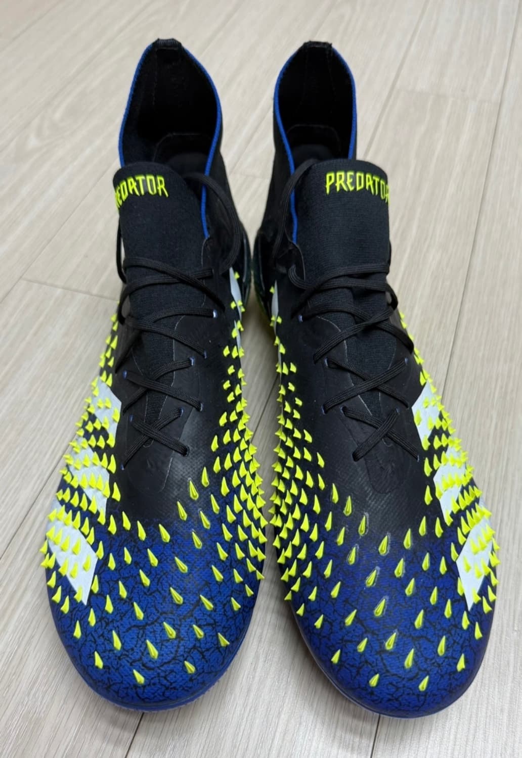 아디다스 프레데터 프릭 축구화 280 새상품 상품이미지1