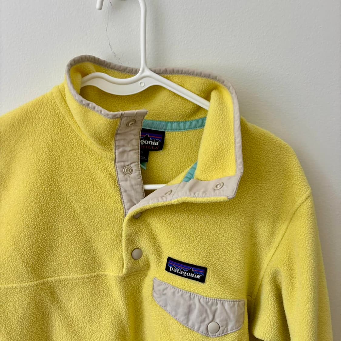 10s 파타고니아 신칠라 스냅-T 옐로우/베이지 상품이미지3