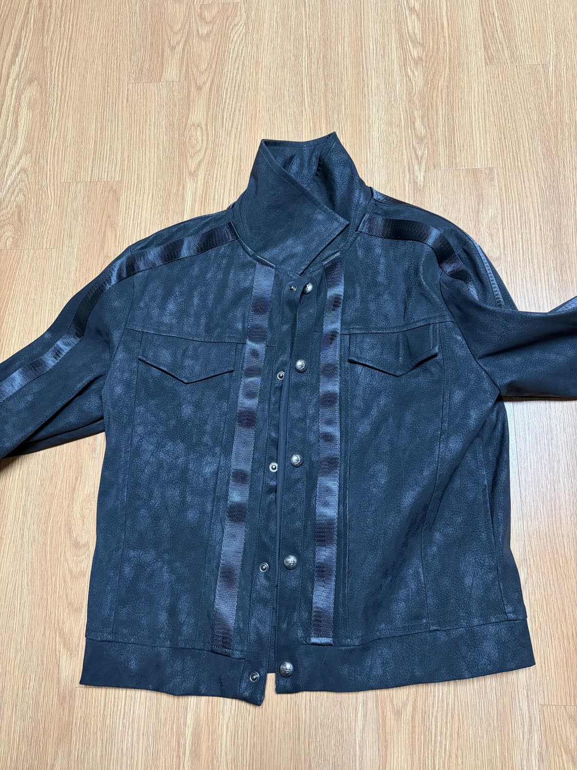 no e moesen 트러커 자켓 상품이미지2