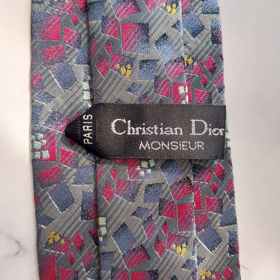 크리스찬 디올 넥타이 그레이 자카드 패턴 8.4cm A등급 K2146
 상품이미지8