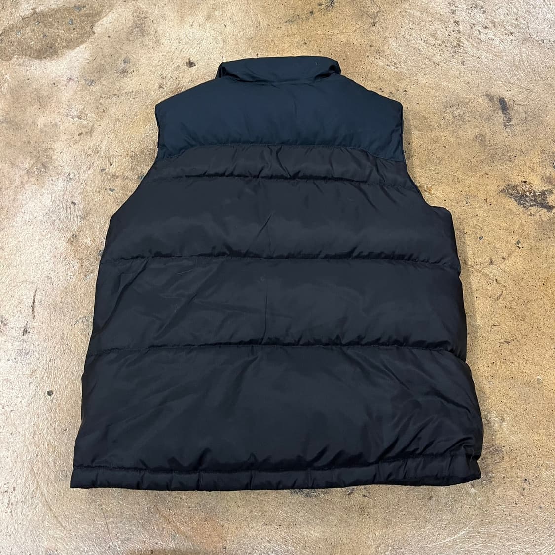 폴로 랄프로렌 블랙 레드 검빨 패딩 조끼  상품이미지3