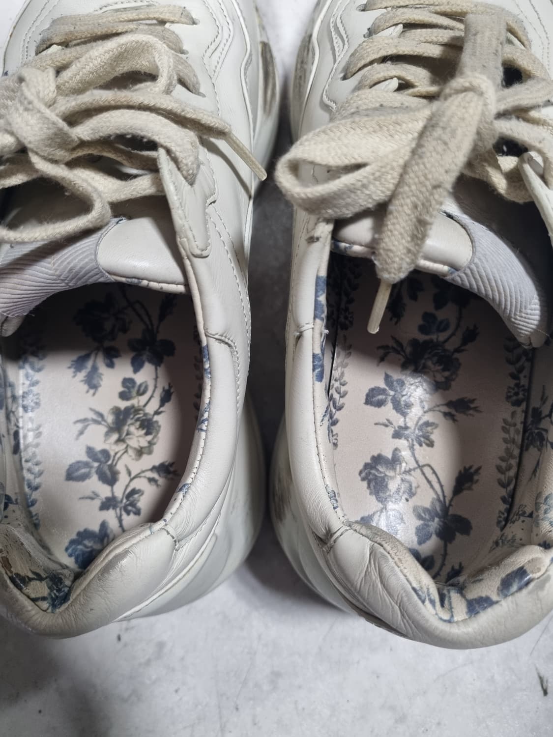 구찌 여성 라이톤 글리터 스니커즈  상품이미지3