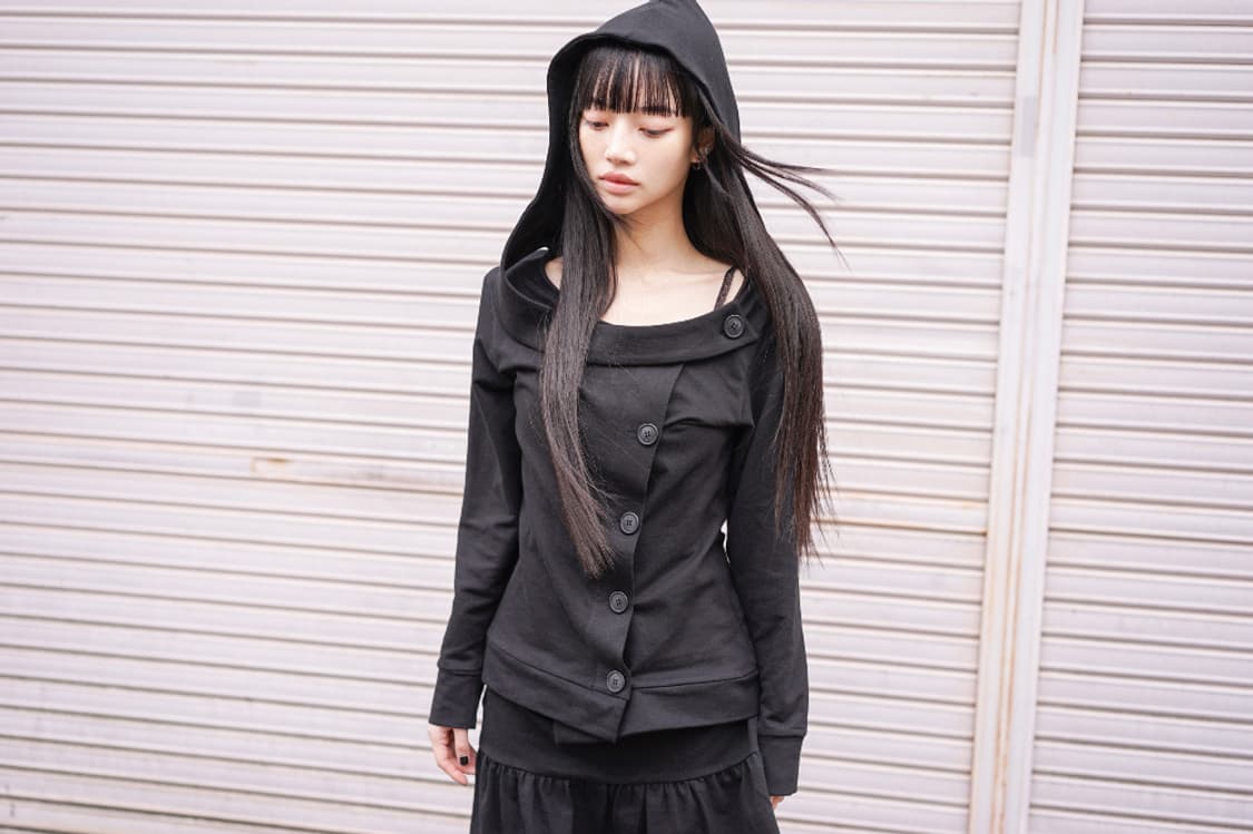 오스하이 Spring-Neck Button Hood Black 상품이미지3