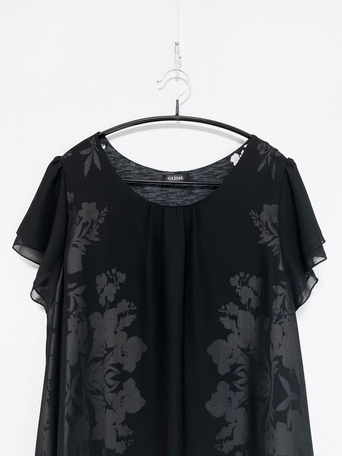 Sheer Layered Flower Blouse - Black 상품이미지4