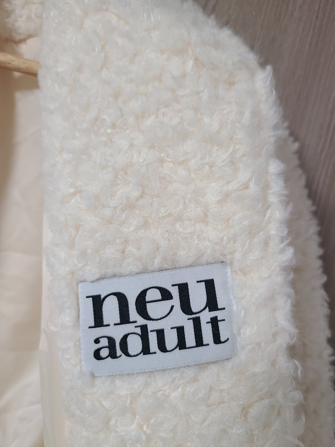 노이어덜트 뽀글이자켓 아이보리 상품이미지3