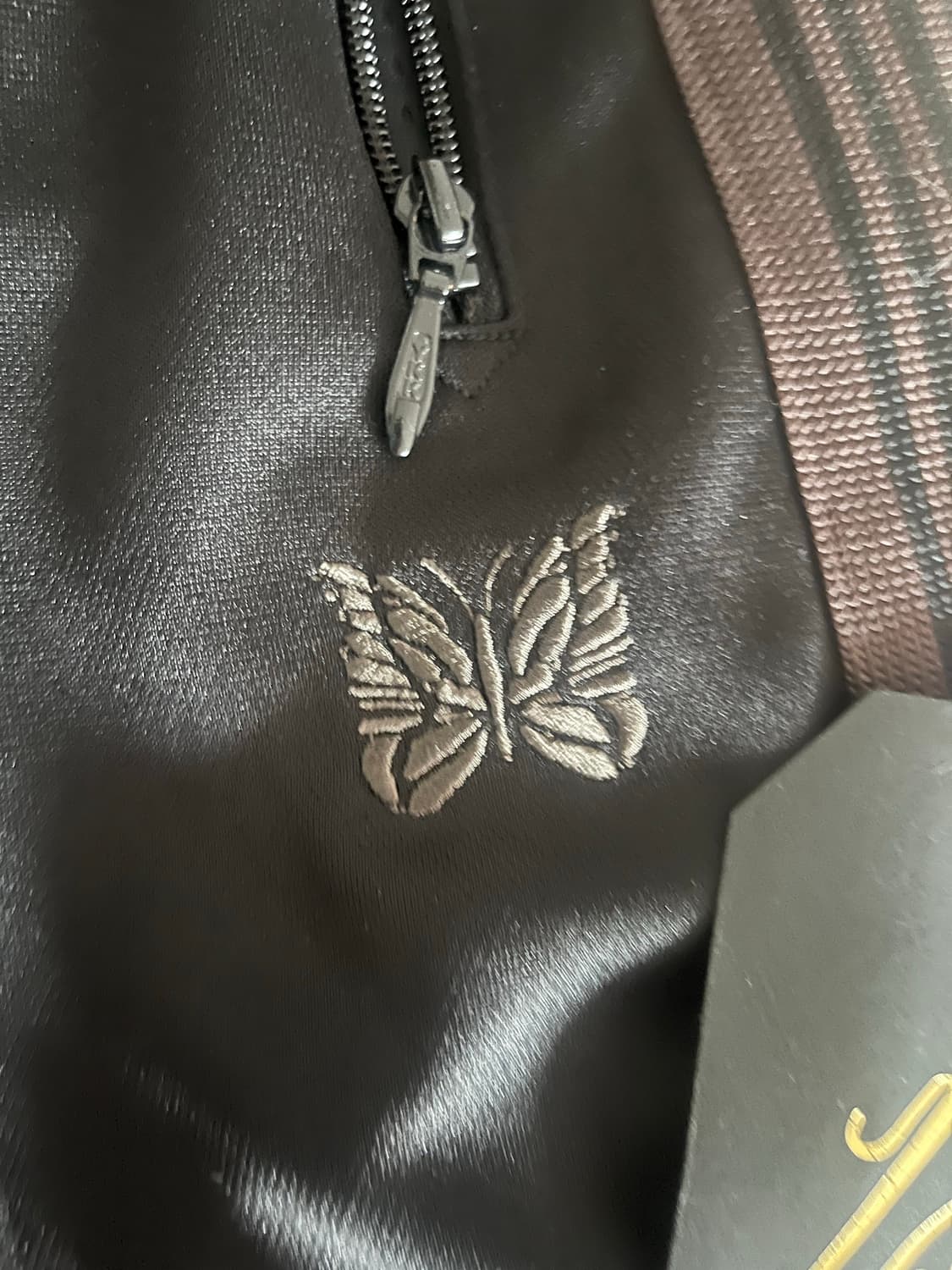 니들스 팩토리 hd 트랙팬츠 m 블랙 브라운 새상품 상품이미지2