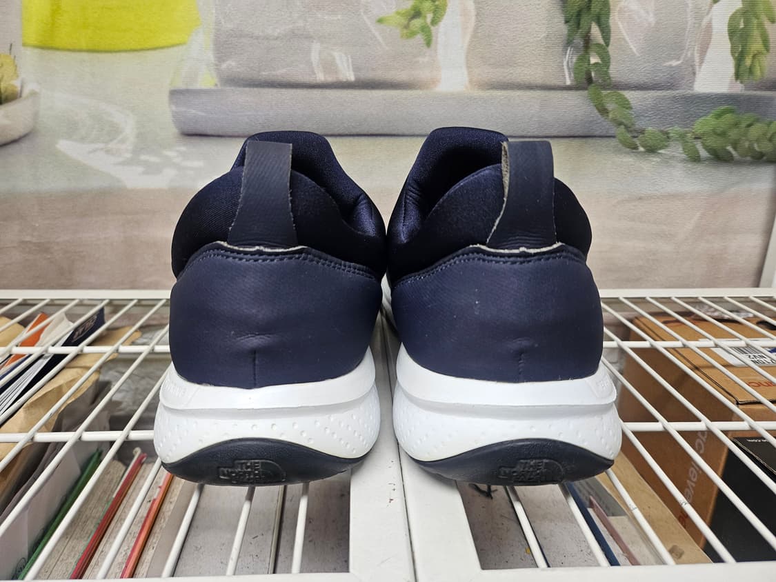 노스페이스 남성방한화 260 뮬 패딩슬립온 랩 슈즈 SD98 상품이미지4