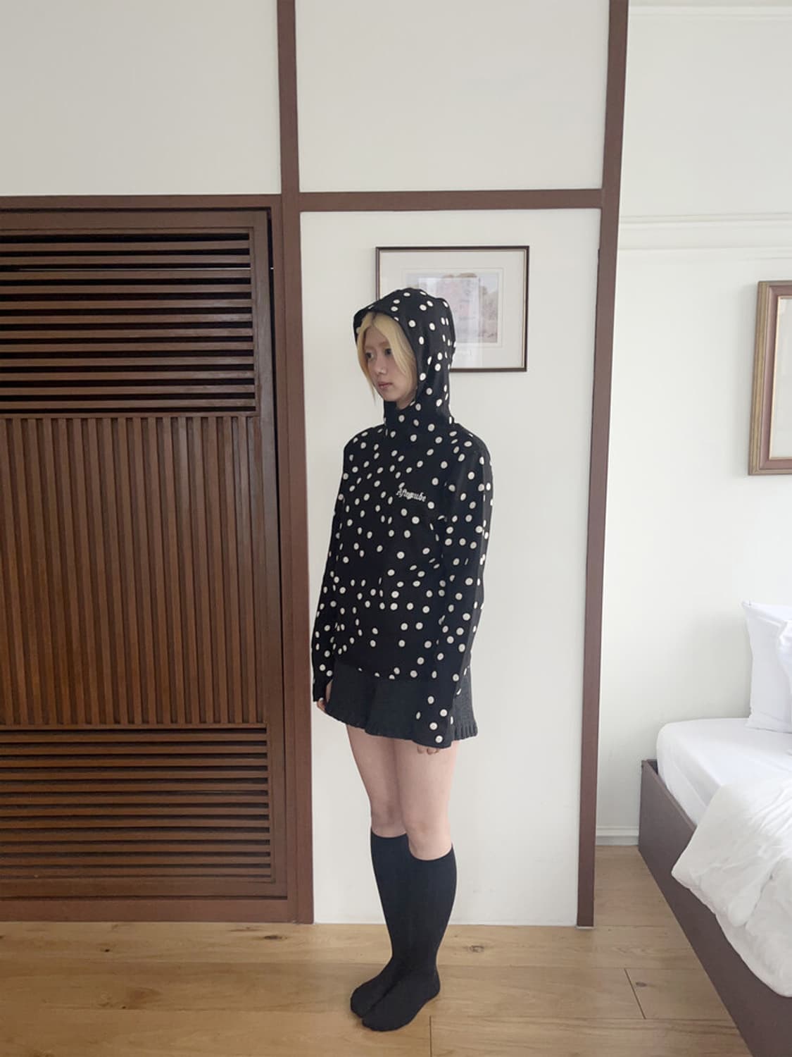 에프터누드 도트 후디 블랙 상품이미지2