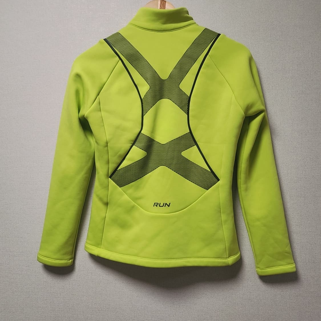 [90] 데상트 여성 기모 집업 상품이미지2