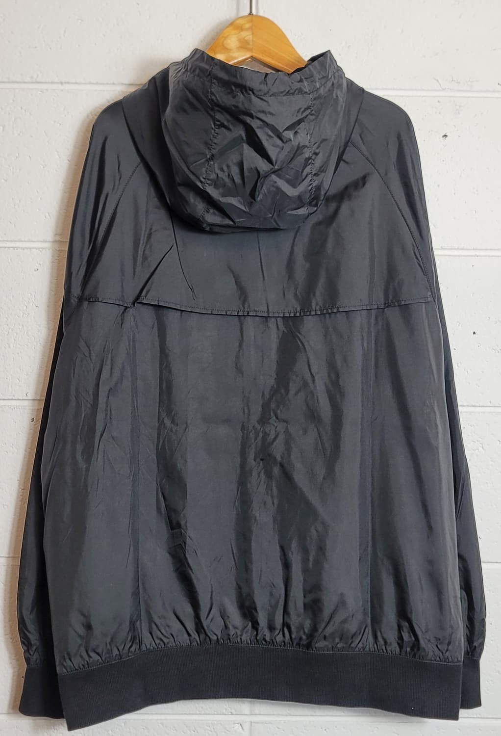 [110.XXL] 나이키 윈드러너 집업 후드 바람막이자켓(점퍼) 판매 상품이미지3