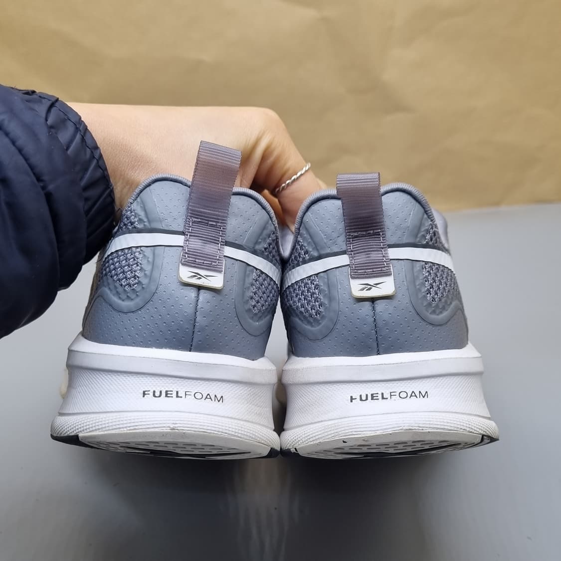 리복 퓨지엄런 여성런닝화230  상품이미지4