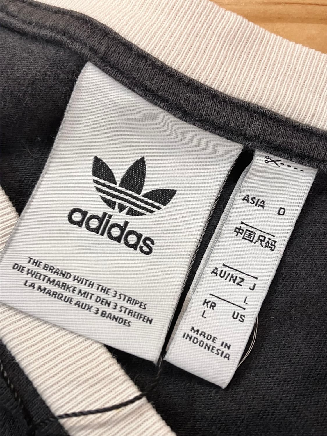 아디다스 자수 로고 반팔 티셔츠 블랙 L #csz3887 상품이미지5