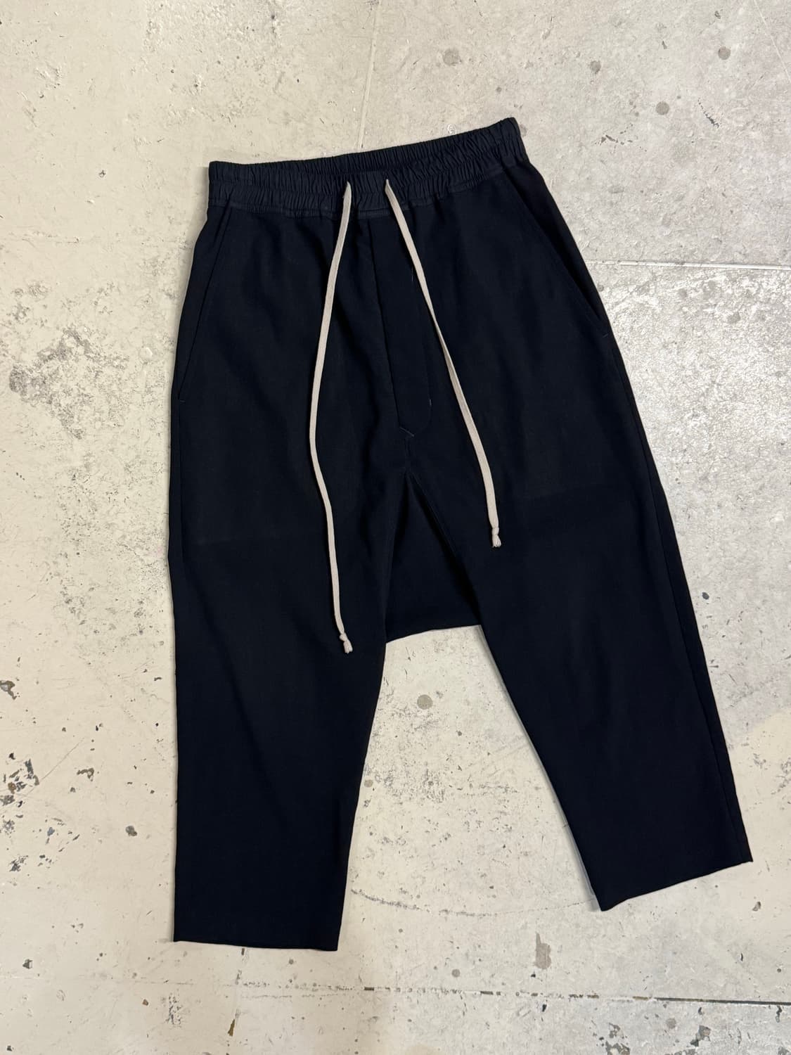릭오웬스 18FW SISYPHUS 배기 크롭 팬츠  상품이미지1