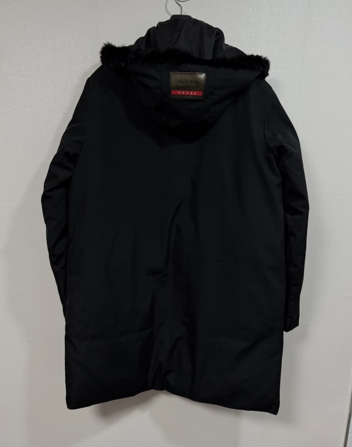 프라다 스포츠 레더버클 퍼 패딩 자켓 상품이미지3