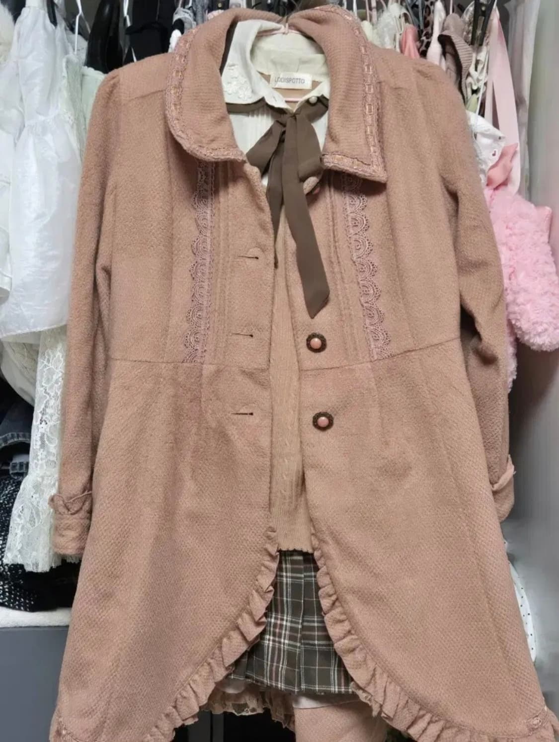 (3세트가)엑시즈팜 엑팜 코트 로디스포토 라떼갸루 탑 일브 체크 스커트 상품이미지1