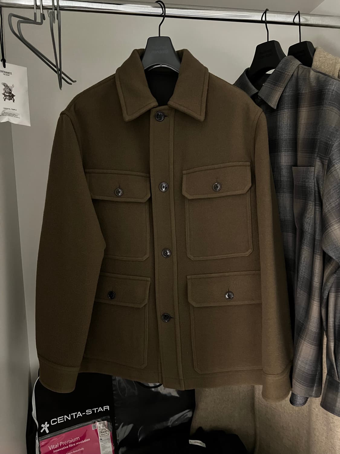 르메르 23fw 헌팅자켓 48 다크 스쿼럴 상품이미지8