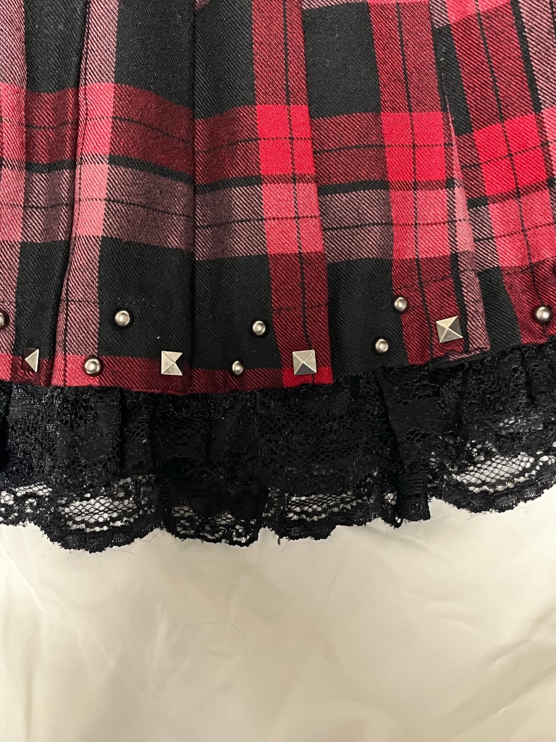 [나나깔/펑크] 스터드 레드체크 스커트 상품이미지3