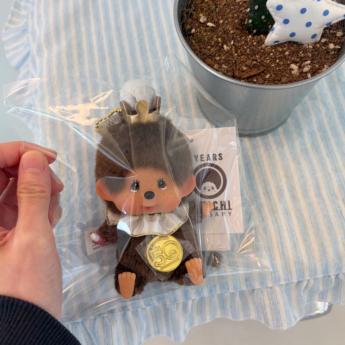 새상품 왕관몬치치 50주년 한정판 키링 상품이미지1