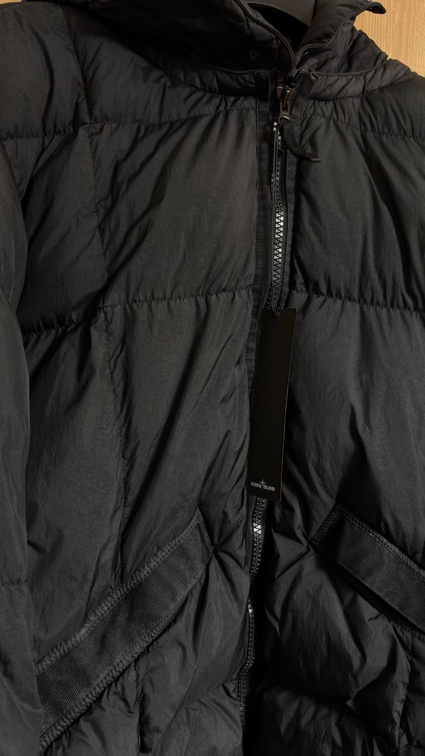 [XXL] 19FW 스톤아일랜드 크링클랩스 패딩 후드 711540223 상품이미지3