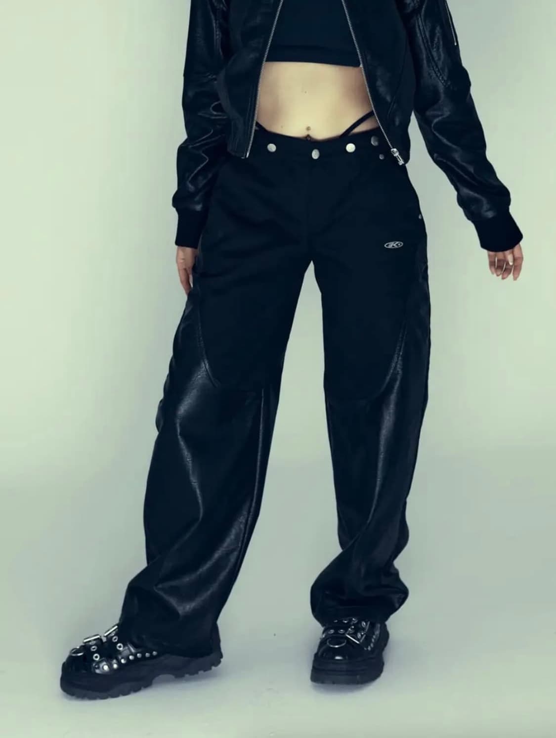 카시코 레더 팬츠 상품이미지1