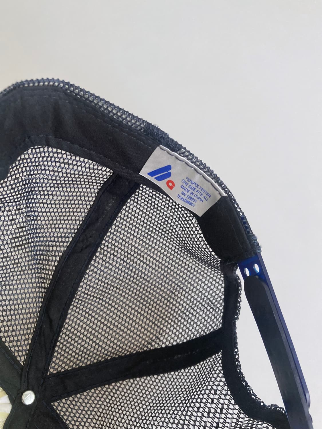 Asics 트러커햇 상품이미지8