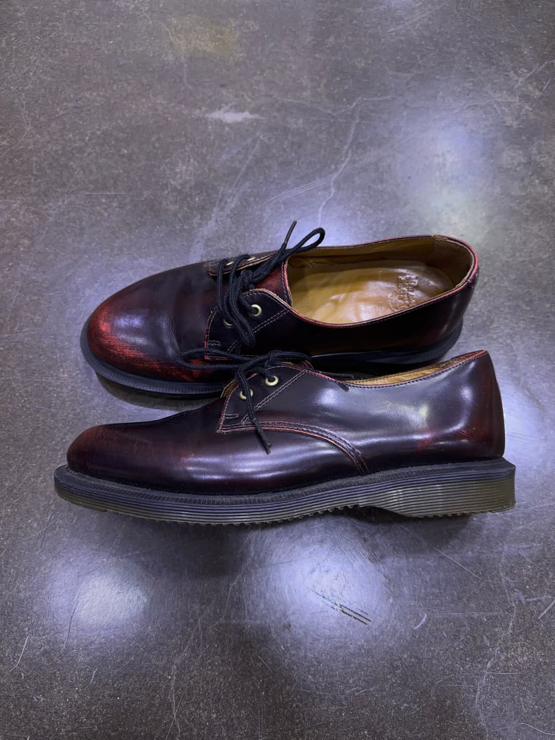 닥터마틴 브룩 슈즈 구두 버건디 체리 레드 240 상품이미지6