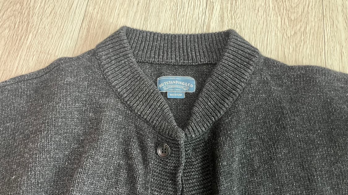 아웃스탠딩 피셔맨 가디건 차콜 (M) 상품이미지1
