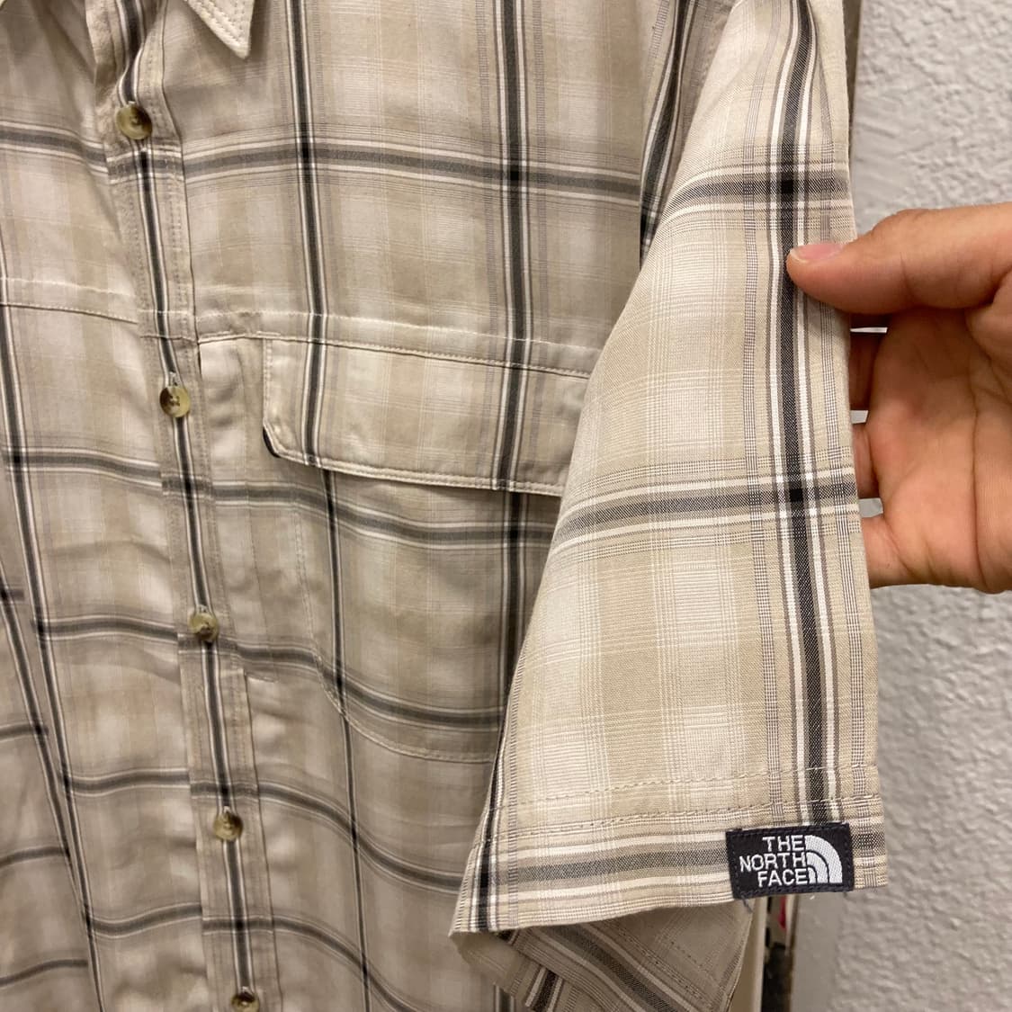 노스페이스 체크 반팔 셔츠 상품이미지3