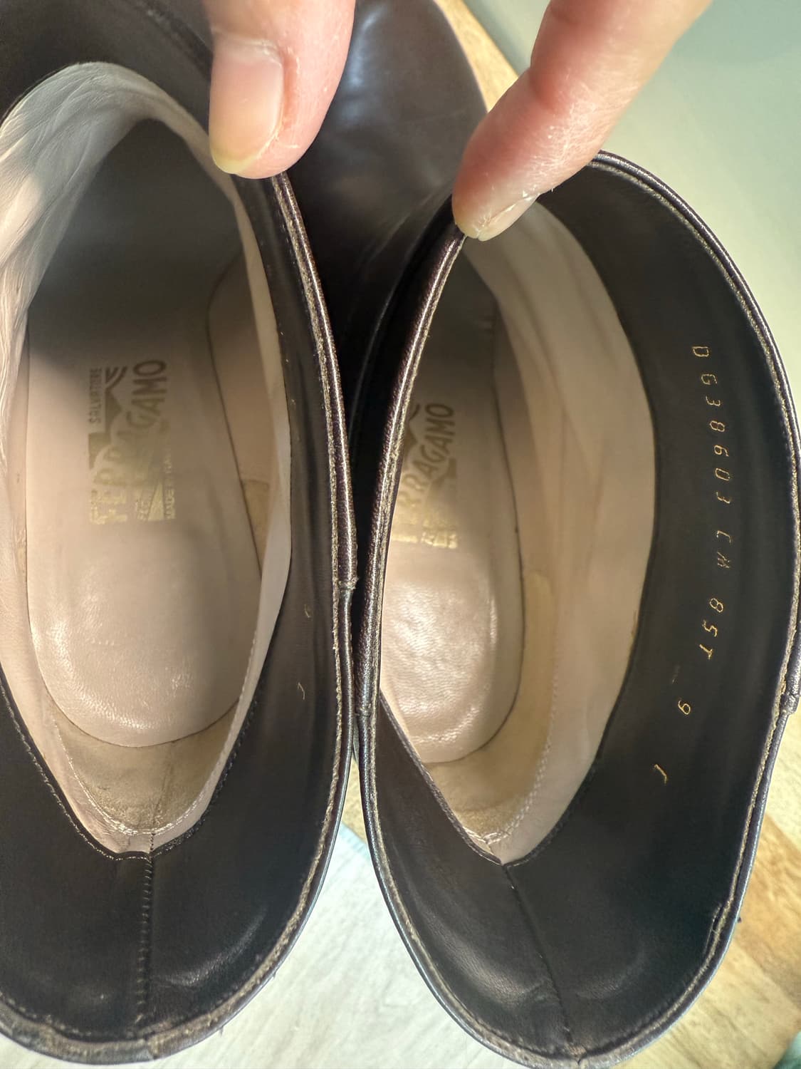 페라가모 간치니 부츠 9사이즈 정품(260) 상품이미지5