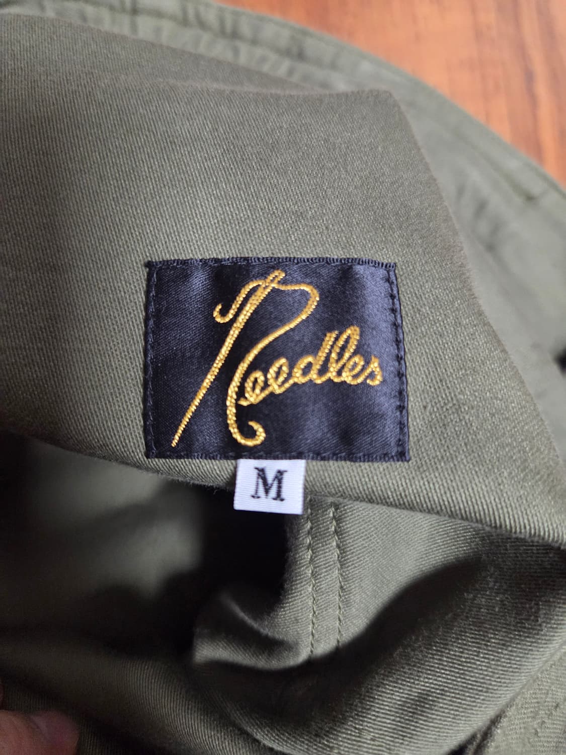 니들스 카키색 퍼티그 팬츠 상품이미지4