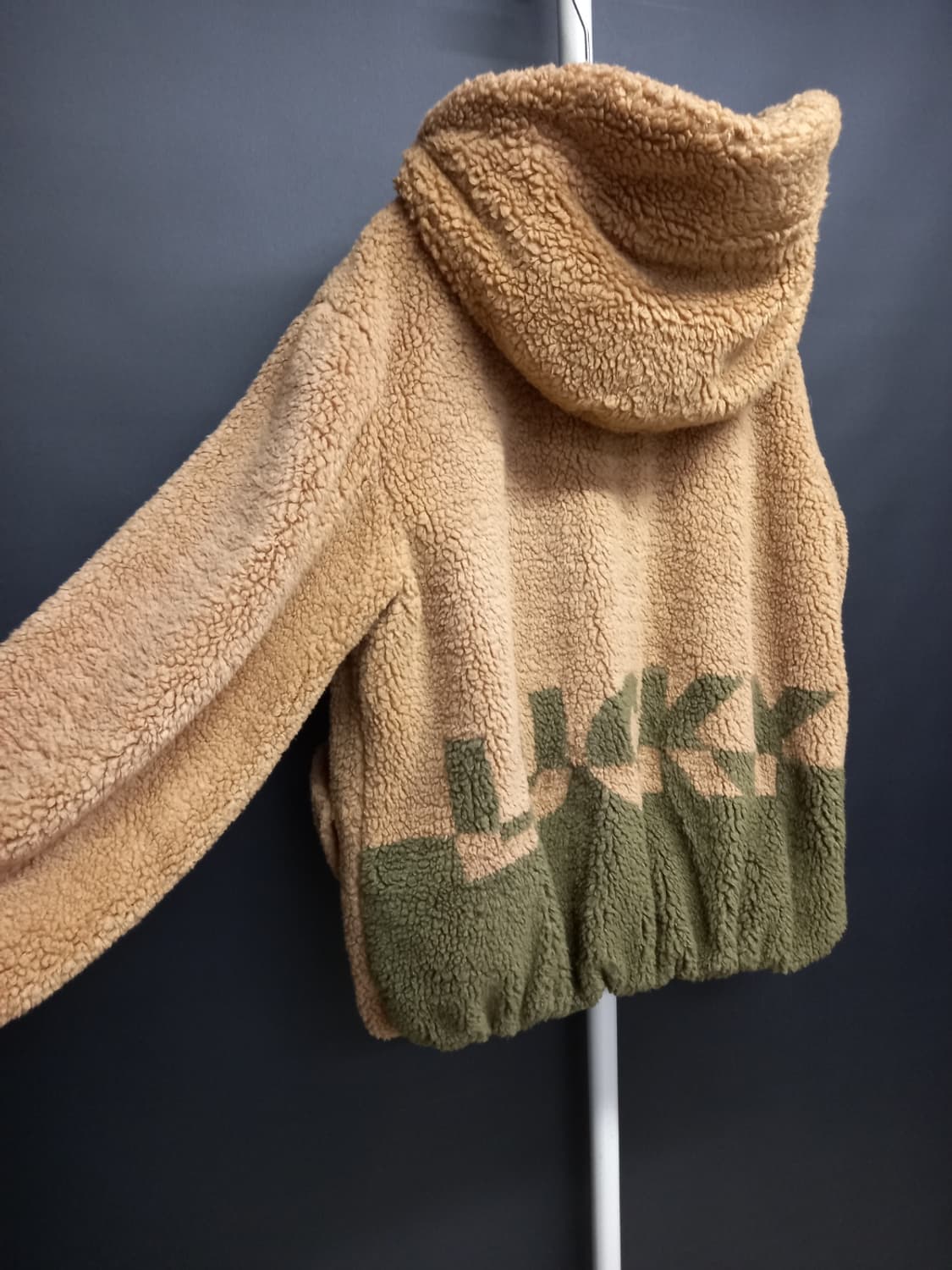 럭키슈에뜨 부클비숑 후드  점퍼 55.66 상품이미지6