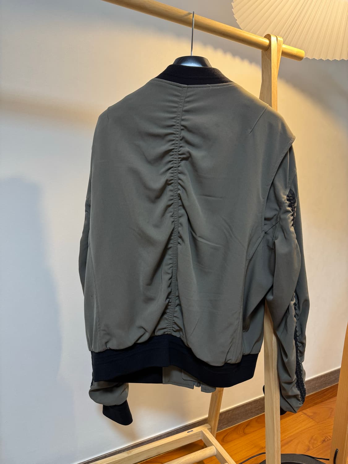 우영미 카키 셔링 ma-1(항공점퍼) 48size 상품이미지2