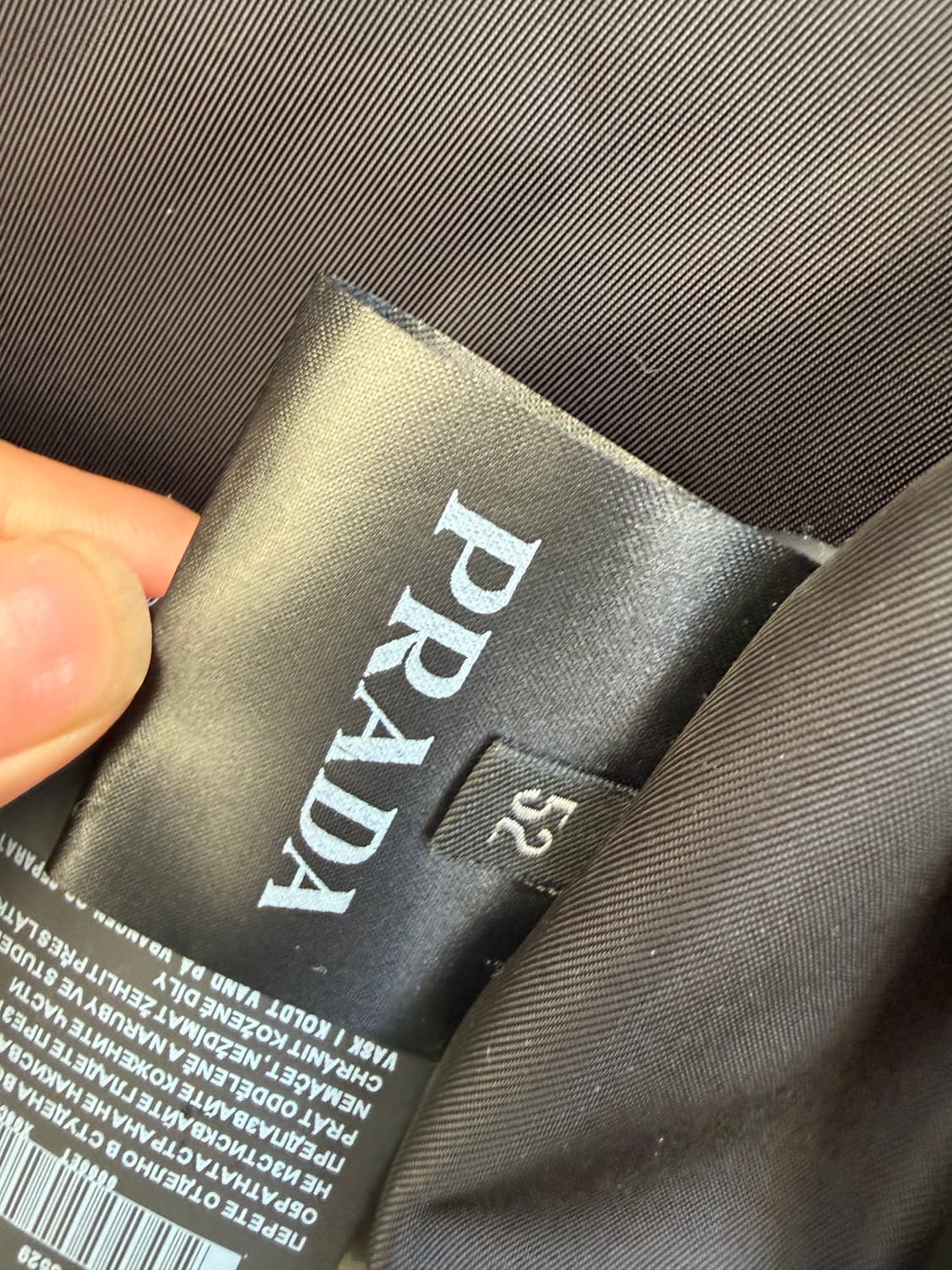 프라다 바람막이 상품이미지9