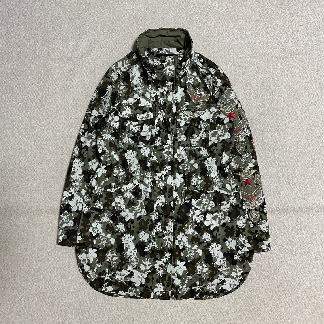 에고이스트 핫피스 와펜자수 점퍼 상품이미지2