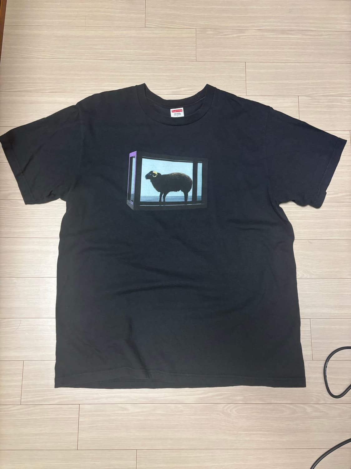 슈프림 데미안 히시트 티셔츠 상품이미지1