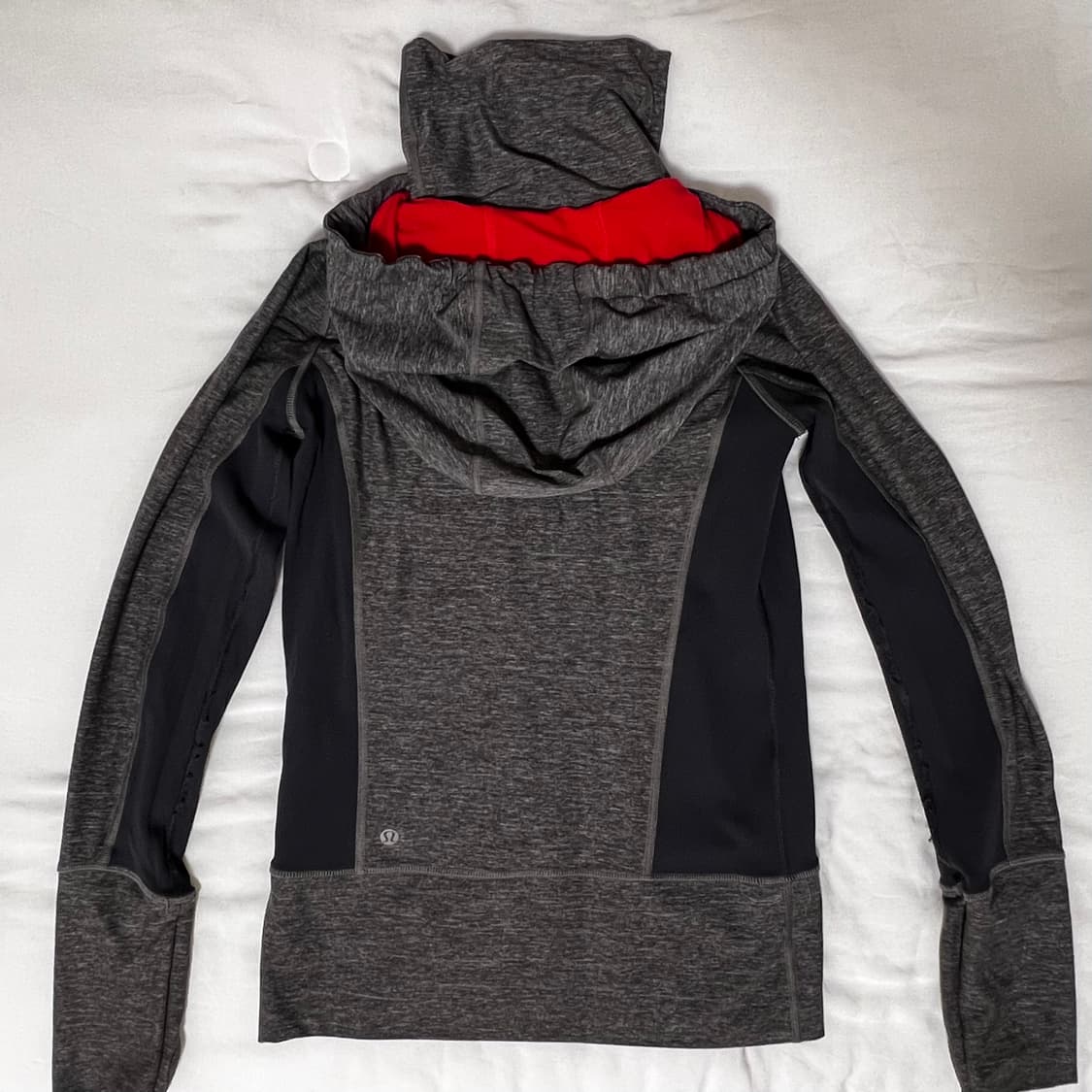 lululemon 후드집업 상품이미지2