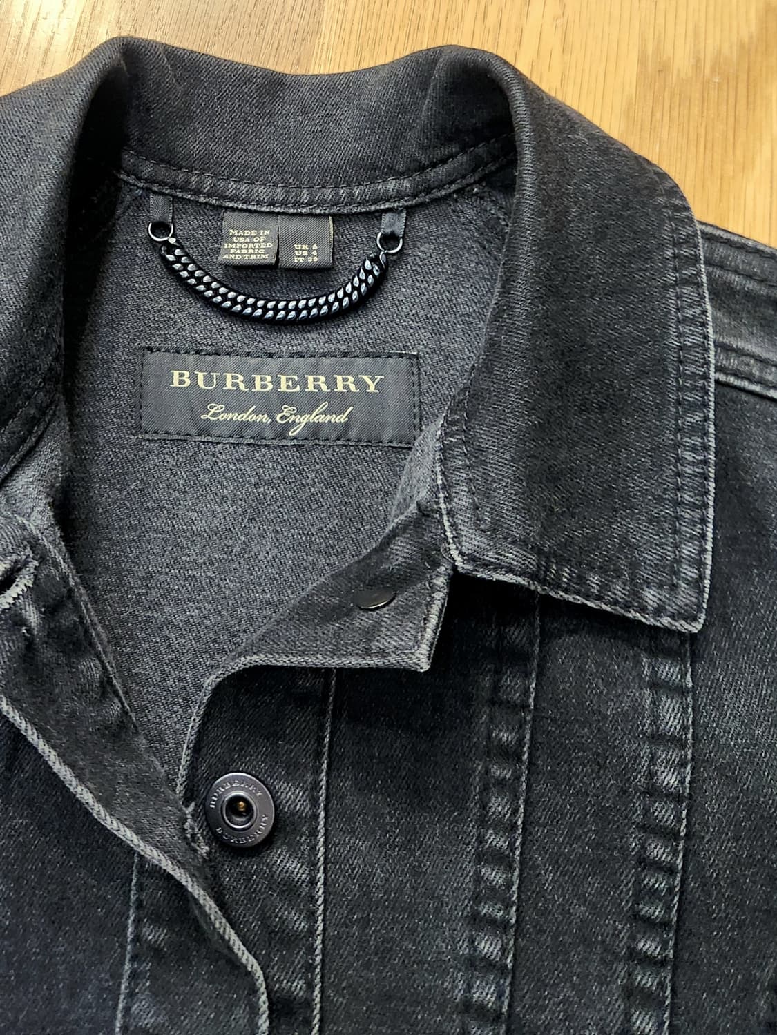 버버리 정품 여성 흑청 데님자켓XS 상품이미지4
