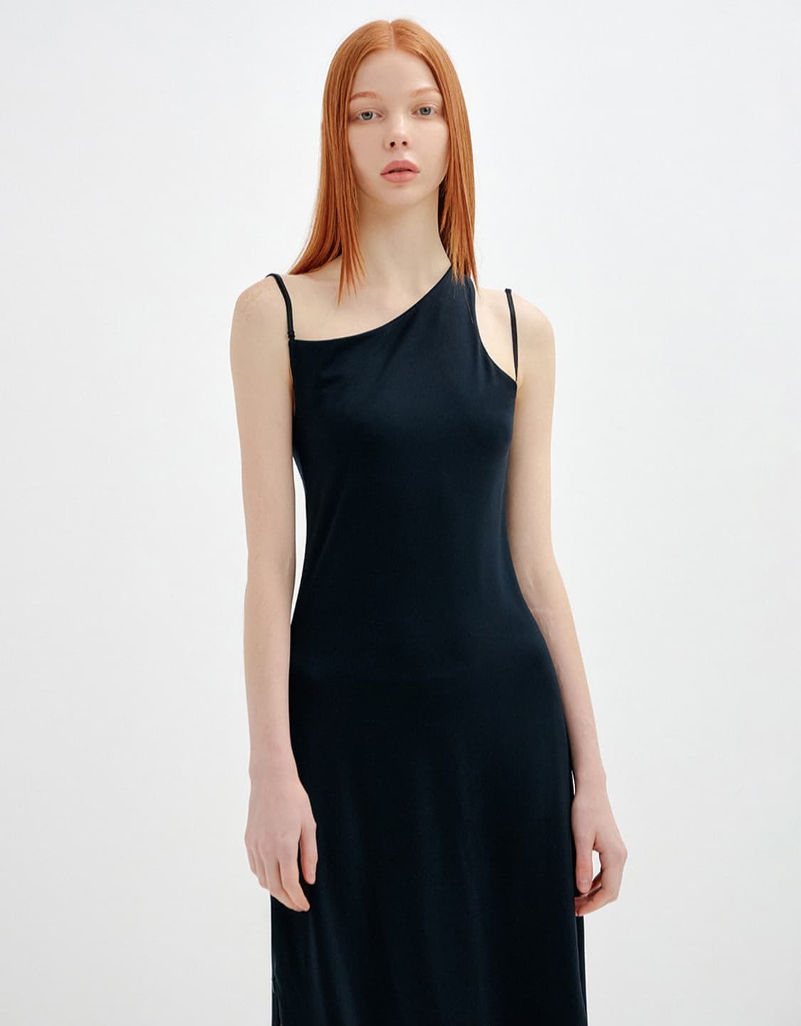YUSE 유즈 쓰리 스트랩 사이드집 롱드레스 상품이미지1