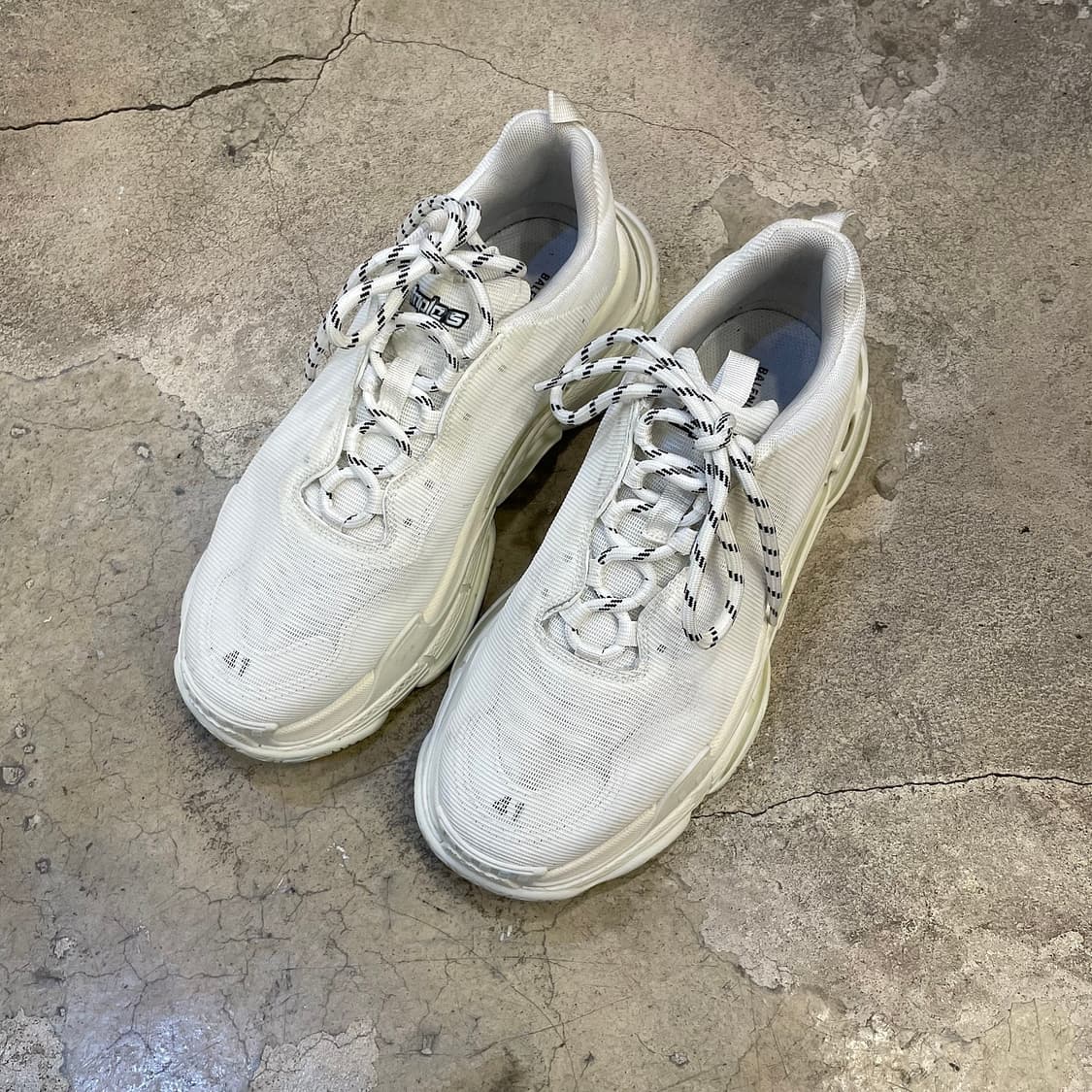  발렌시아가 트리플s 매쉬 스니커즈 상품이미지2