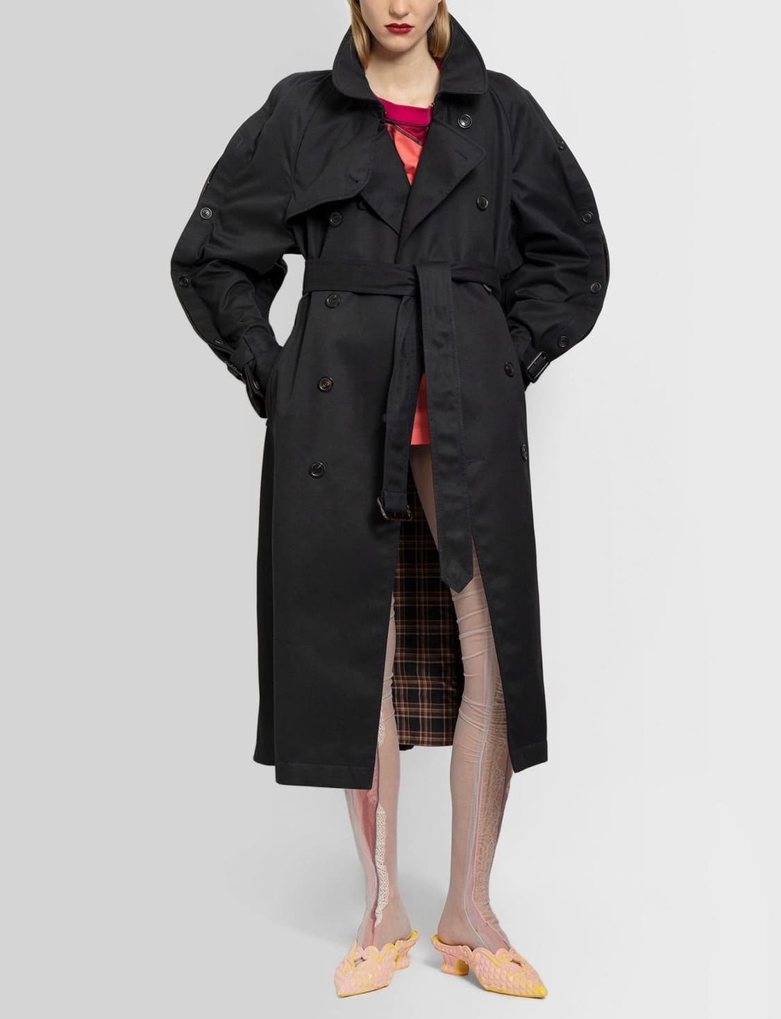 와이 프로젝트 여성 블랙 벨티드 트렌치코트

 상품이미지7