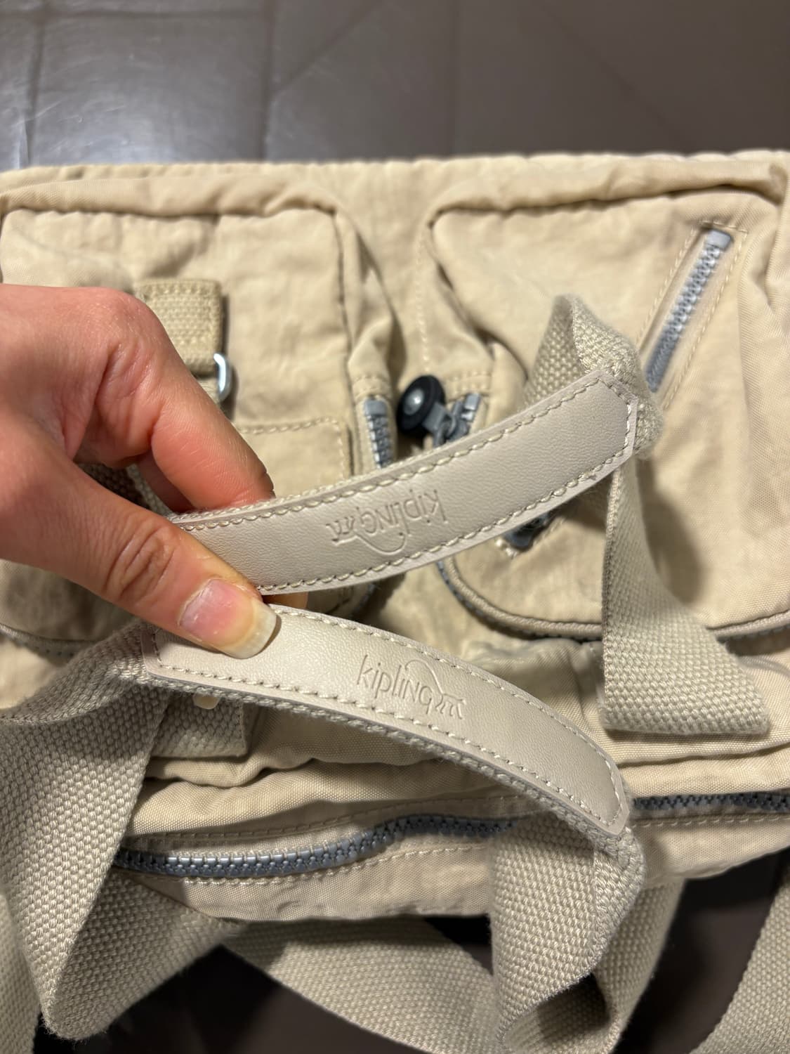 키플링 실버백 상품이미지6