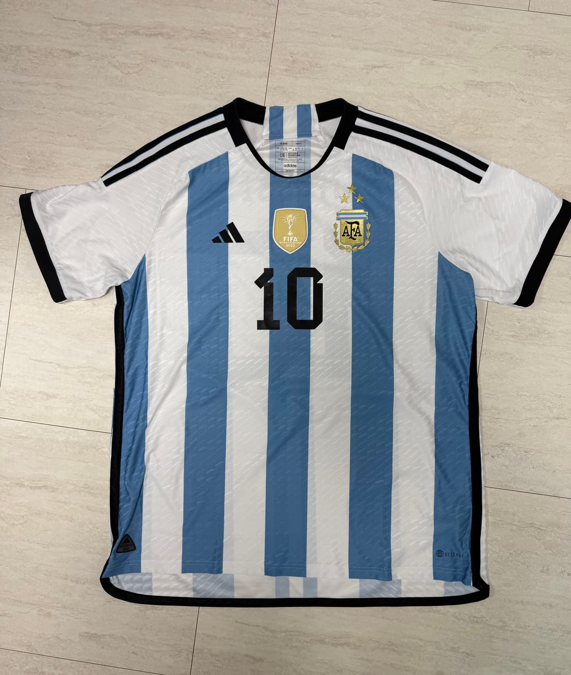아디다스 아르헨티나 2022 월드컵 3성 어센틱 유니폼 상품이미지1
